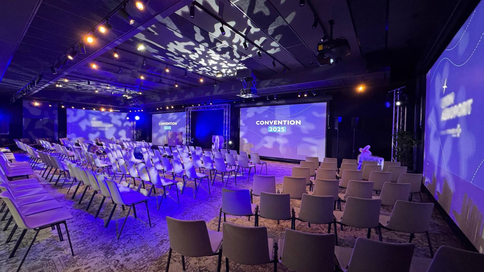 Prestataire éclairage pour un événement d'entreprise au Palais de la Bourse à Lyon