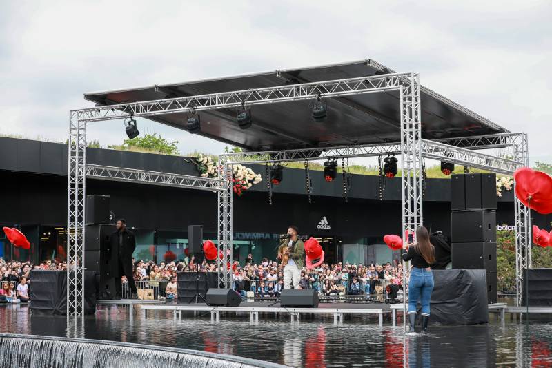 Éclairage de scène à Annecy : mettre en lumière vos présentations professionnels