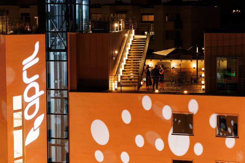 Installation audiovisuelle pour l'inauguration du nouveau siège social d'April à Lyon