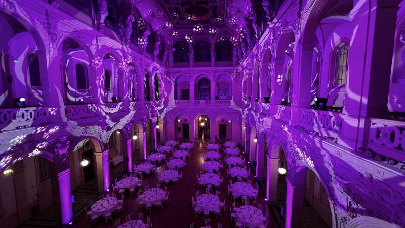 Prestataire technique pour évènement à Lyon au Palais de la Bourse