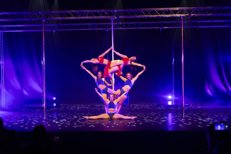Prestation technique éclairage pour le gala de danse des 10 ans de Gravity Studio à Meyzieu près de Lyon