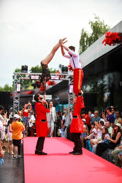 Prestation technique événementielle pour un défilé de mode sur le thème Circus à The Village près de Lyon