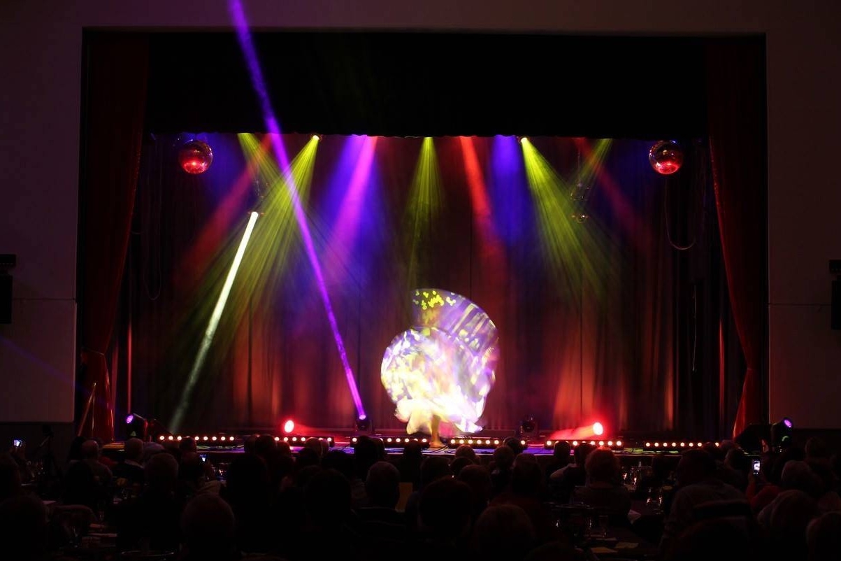 L&Db_Association verticale_Loire sur Rhône_BEAM et spot