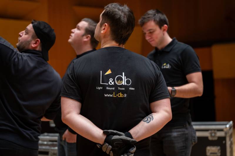 Choisir son prestataire audiovisuel pour la sonorisation et l'éclairage d'un festival et concerts à Lyon ou en France : 3 critères essentiels