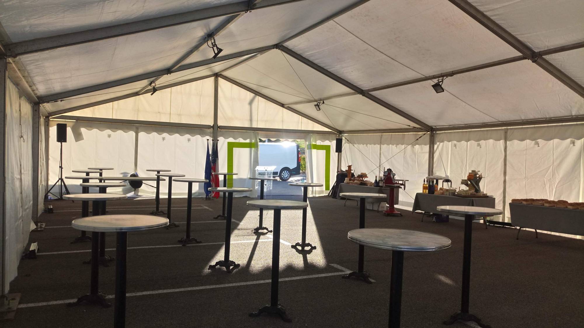 Location sonorisation et lumière pour discours à Bernin