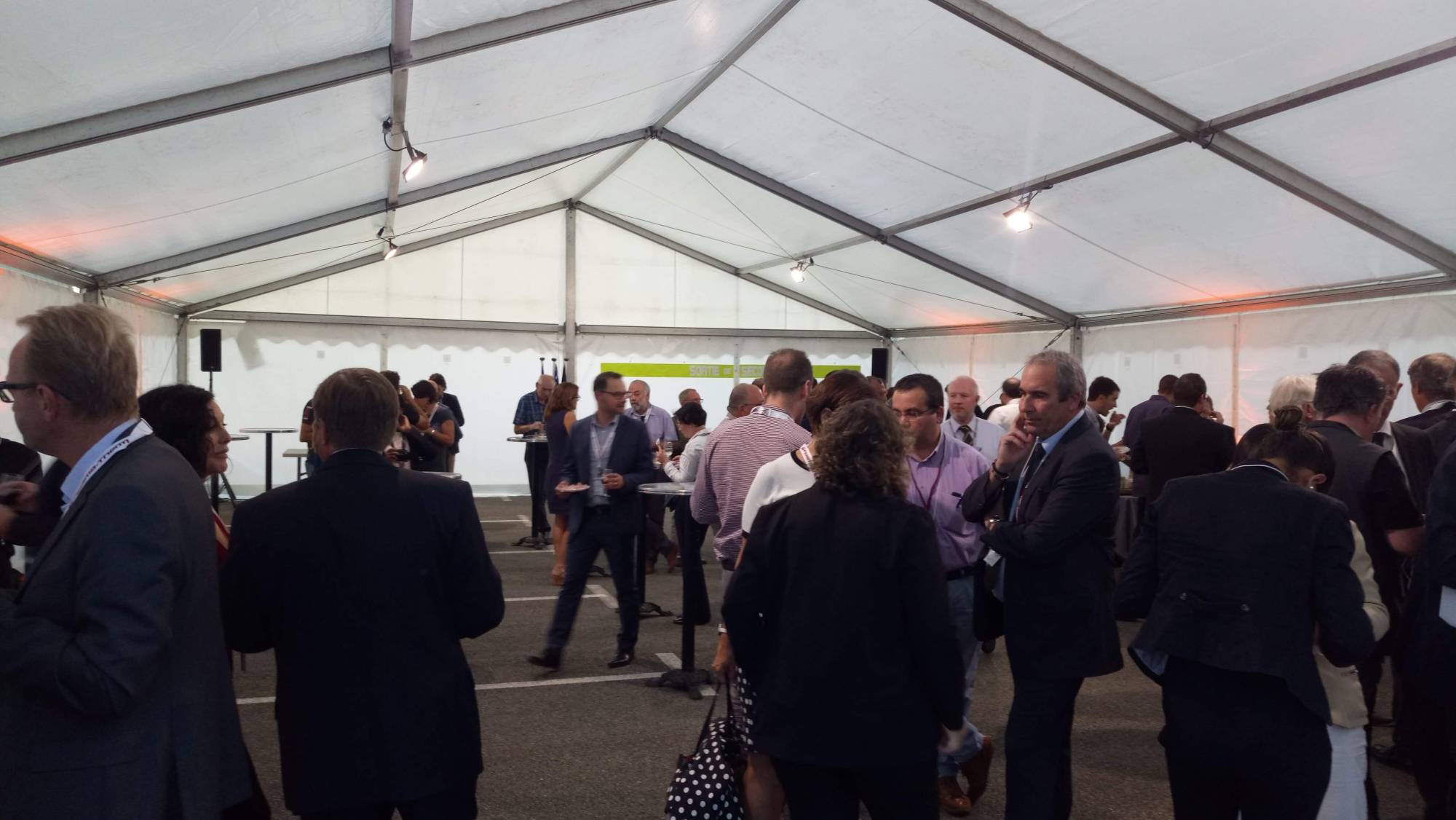 Prestation audiovisuelle, sonorisation et lumière pour le discours de la société CORIAL à Bernin