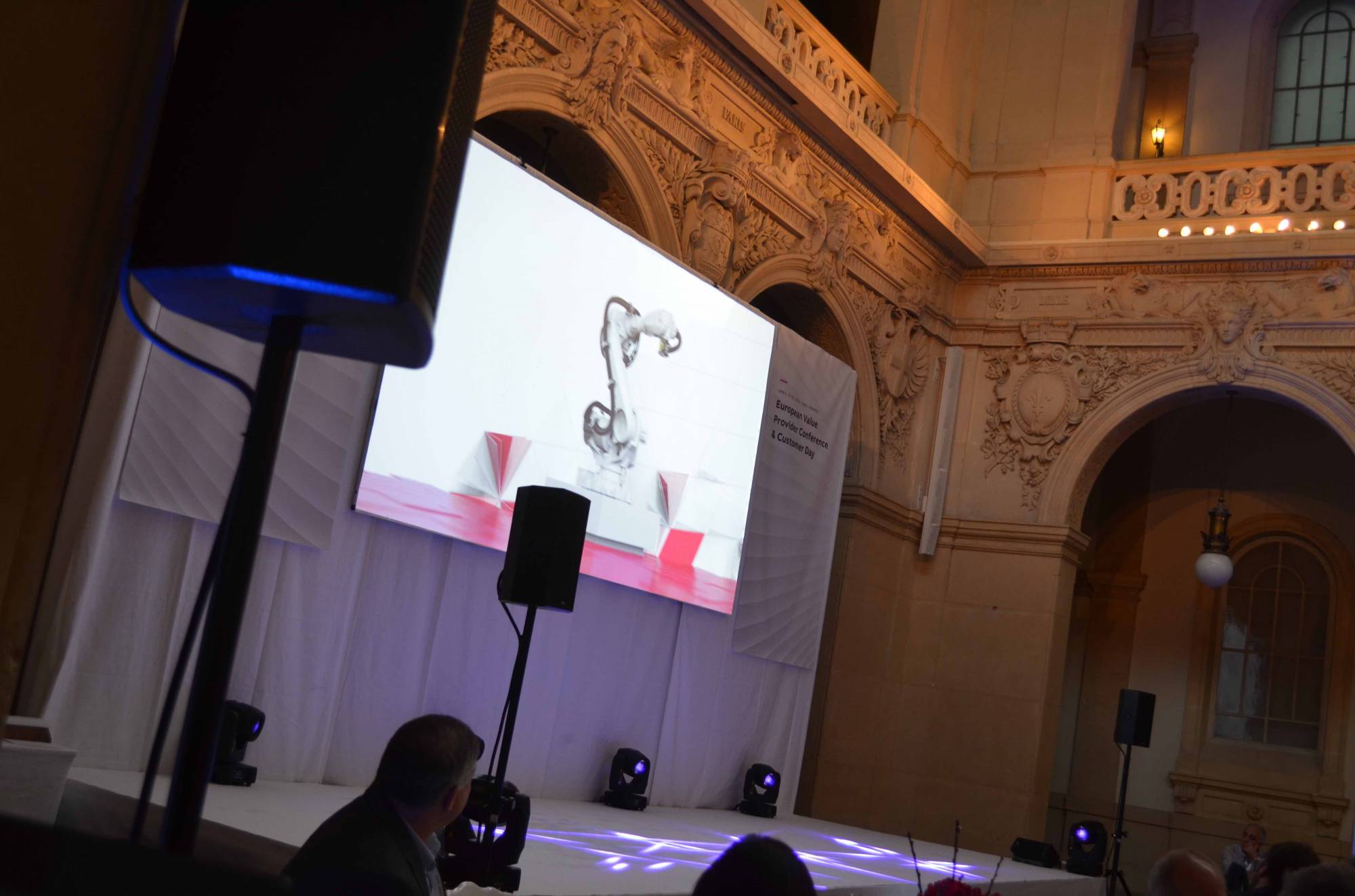 Location sonorisation pour événement au Palais de la Bourse à Lyon 1