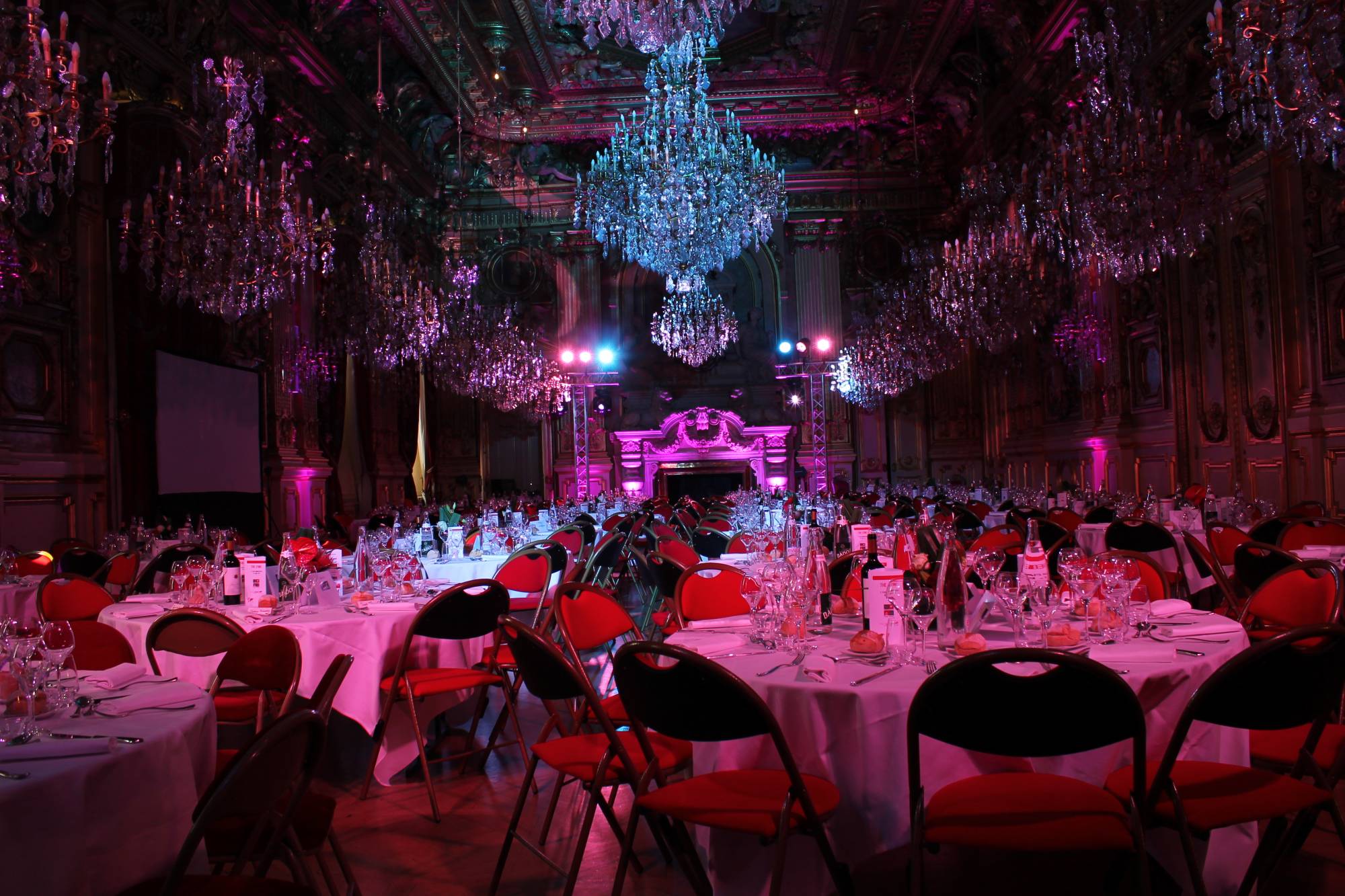 Mise en lumière du salon de l’hôtel de ville de Lyon