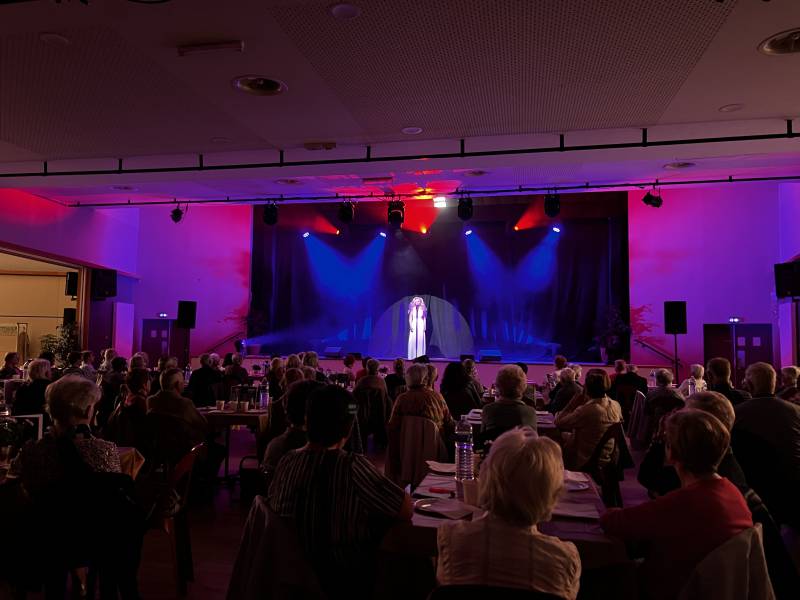 Prestation son et lumière pour un spectacle à Bron région Auvergne Rhône Alpe