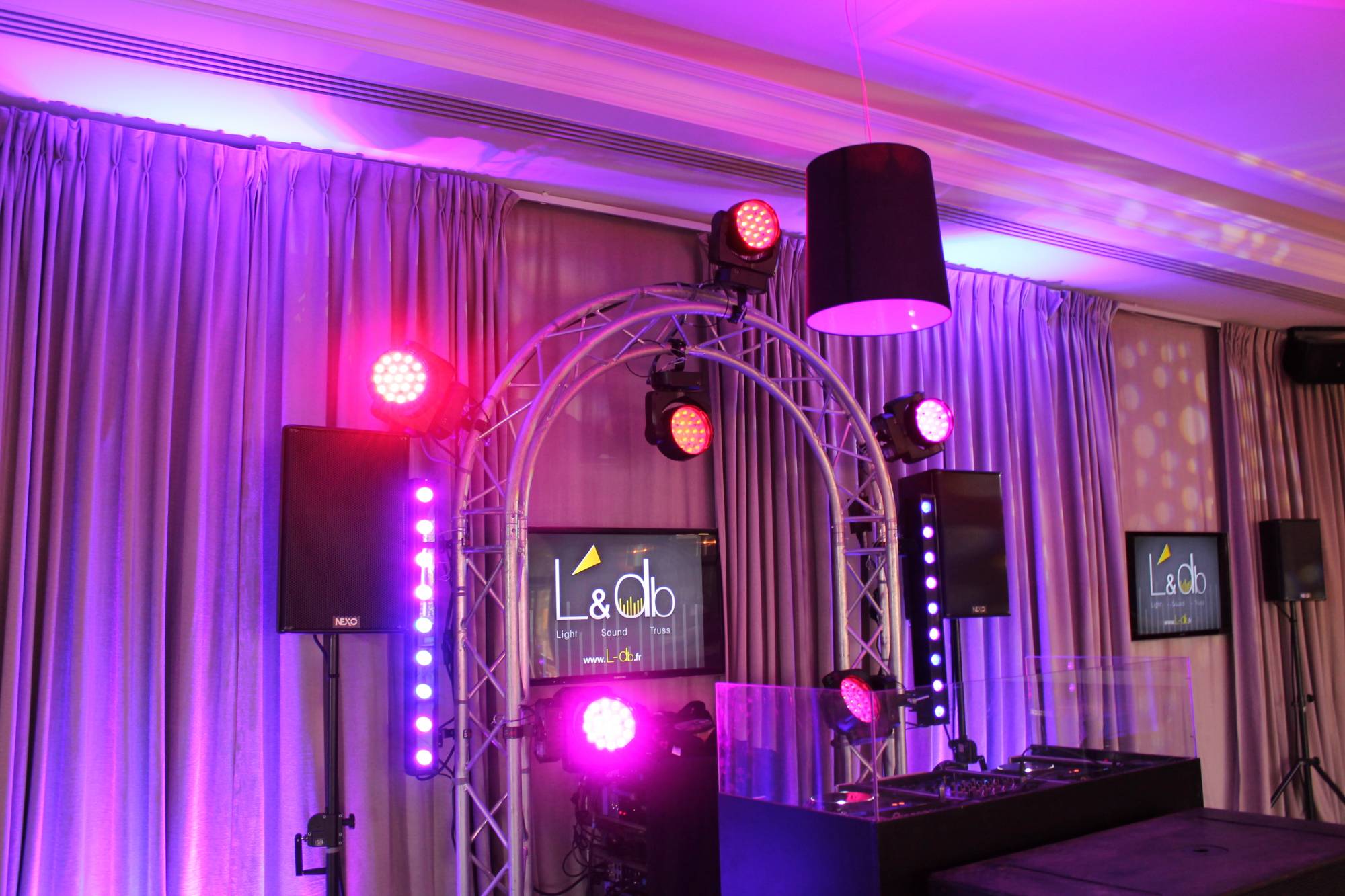 Location d'éclairage à Brignais