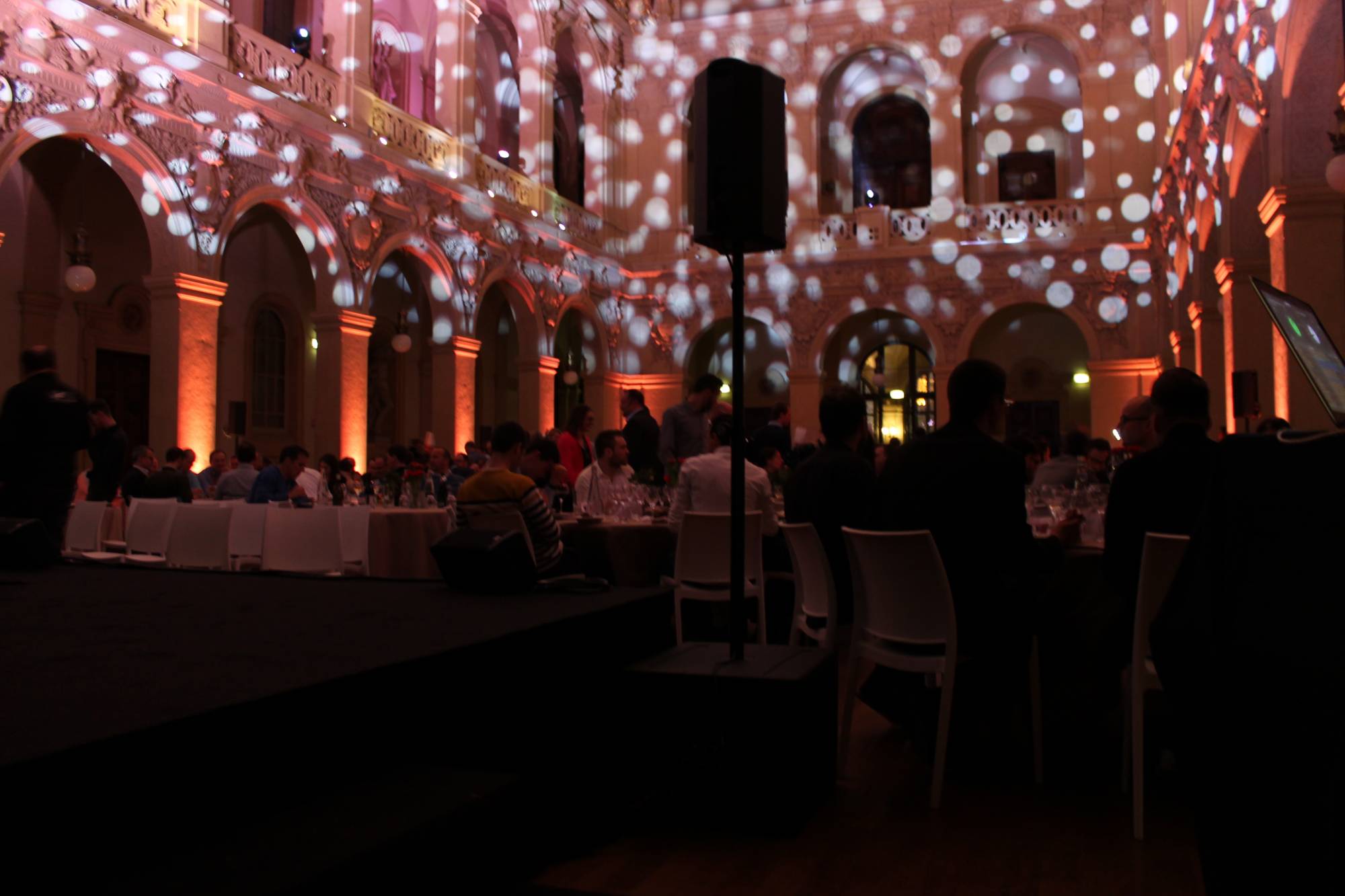 Prestataire technique pour soirée professionnelle à Lyon au Palais de la Bourse