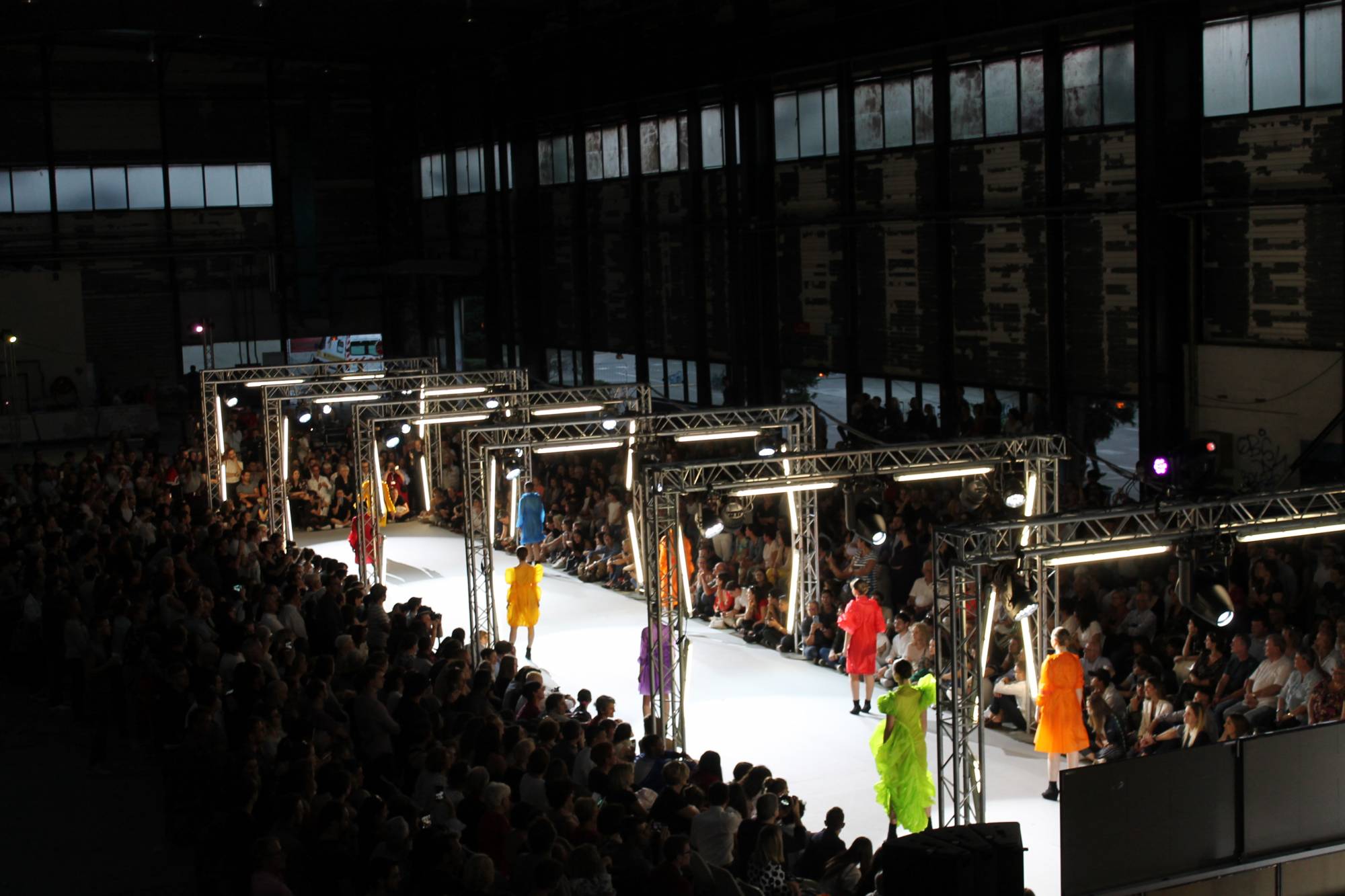 Installation de structure pour défilé de mode à Lyon