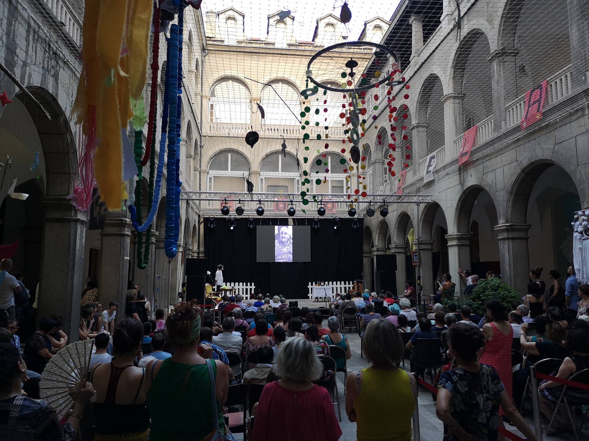 Sonorisation et lumière pour anniversaire association à Lyon