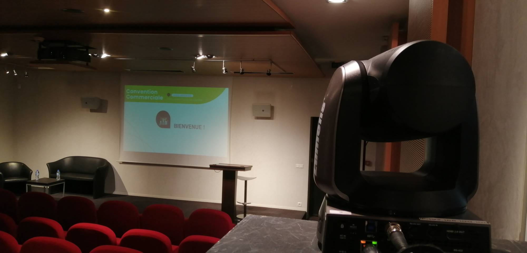 Caméra Tourelle Droite matériel pour convention digital Lyon