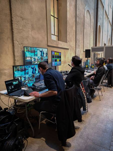 Prestataire audiovisuel streaming live et retransmission en direct de votre séminaire d'entreprise à Lyon, dans le Rhône (69)