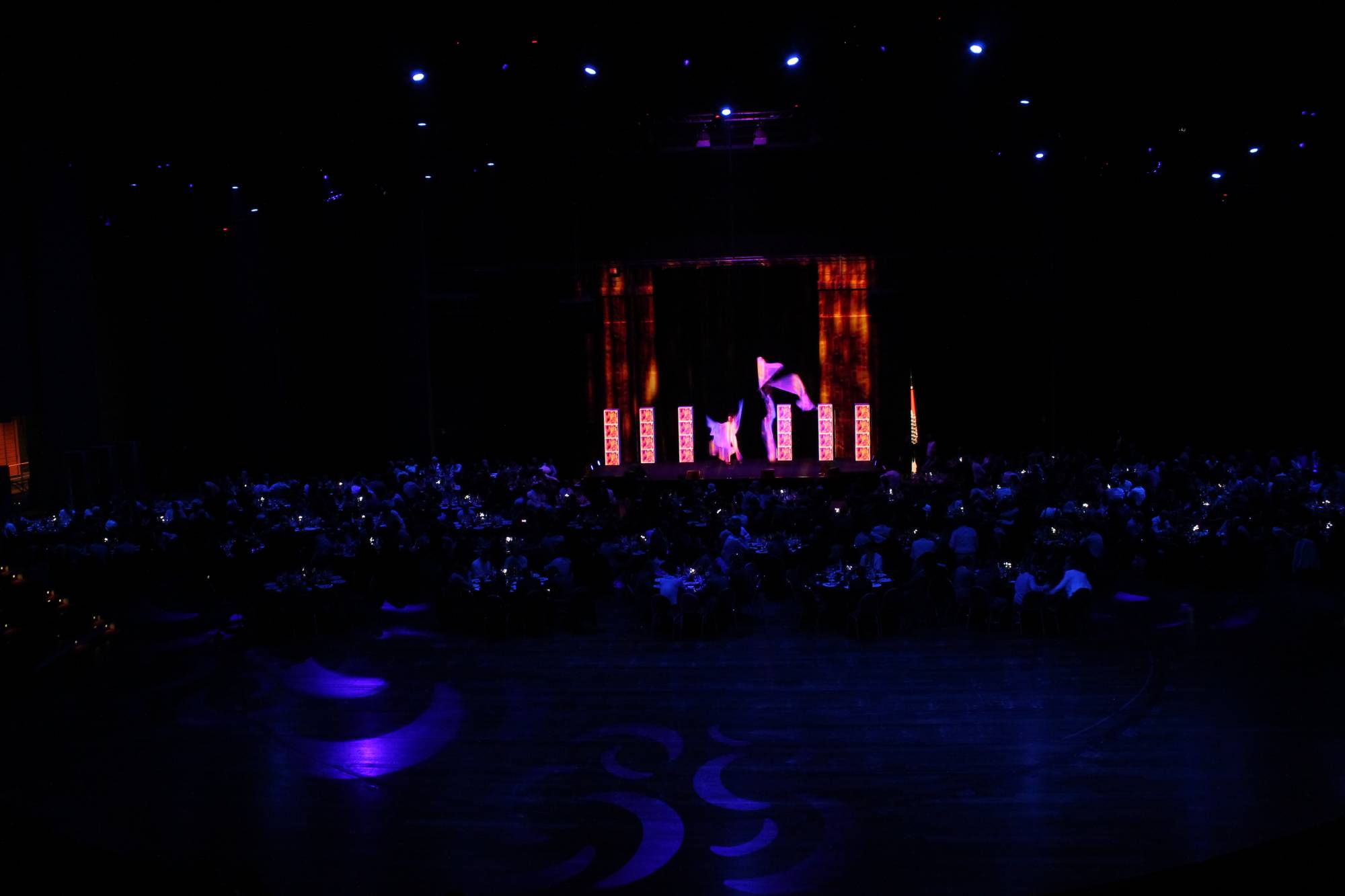 Location éclairage salle 3000 à Lyon