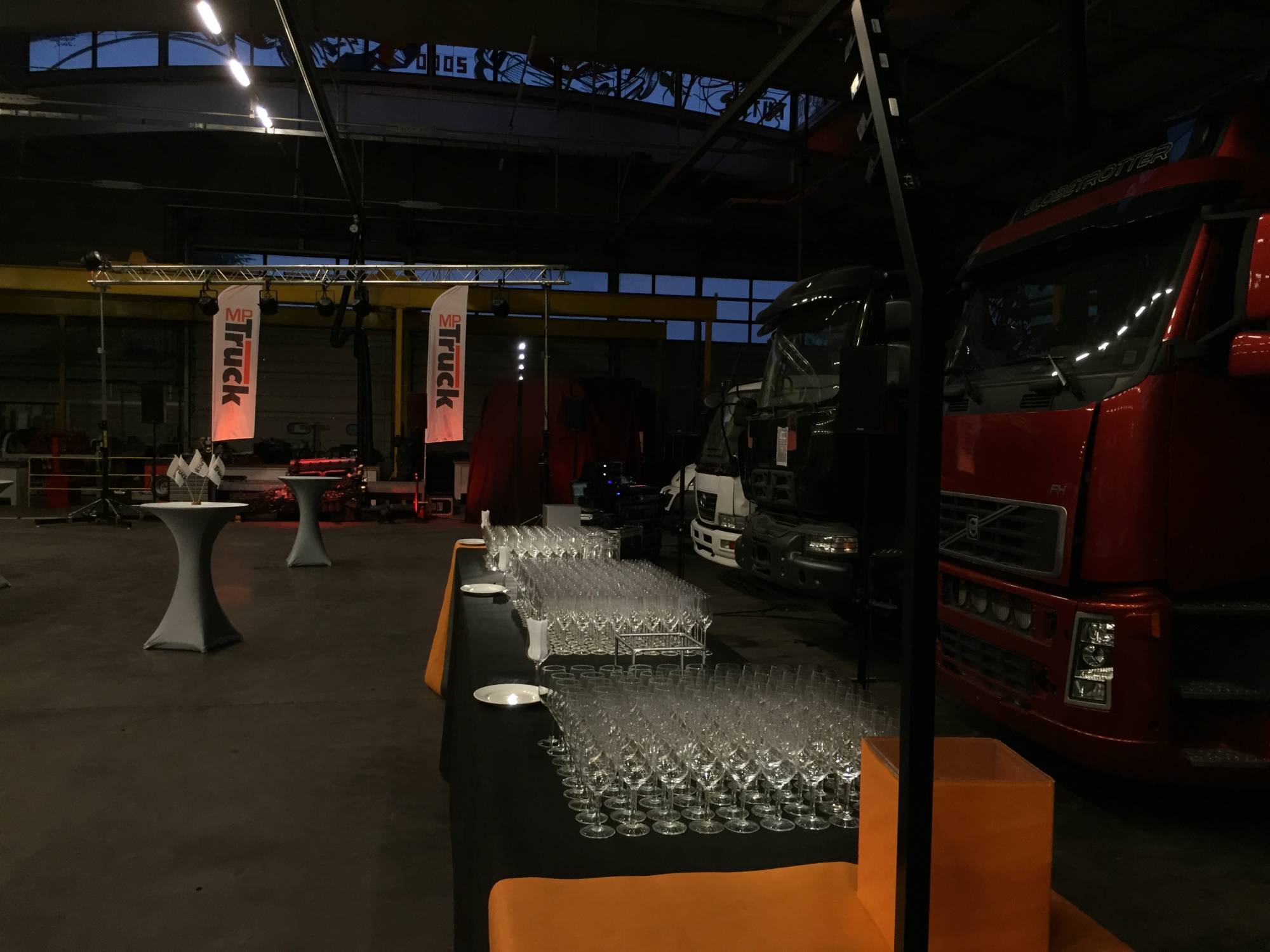 Location d'éclairage buffet pour événements à Lyon