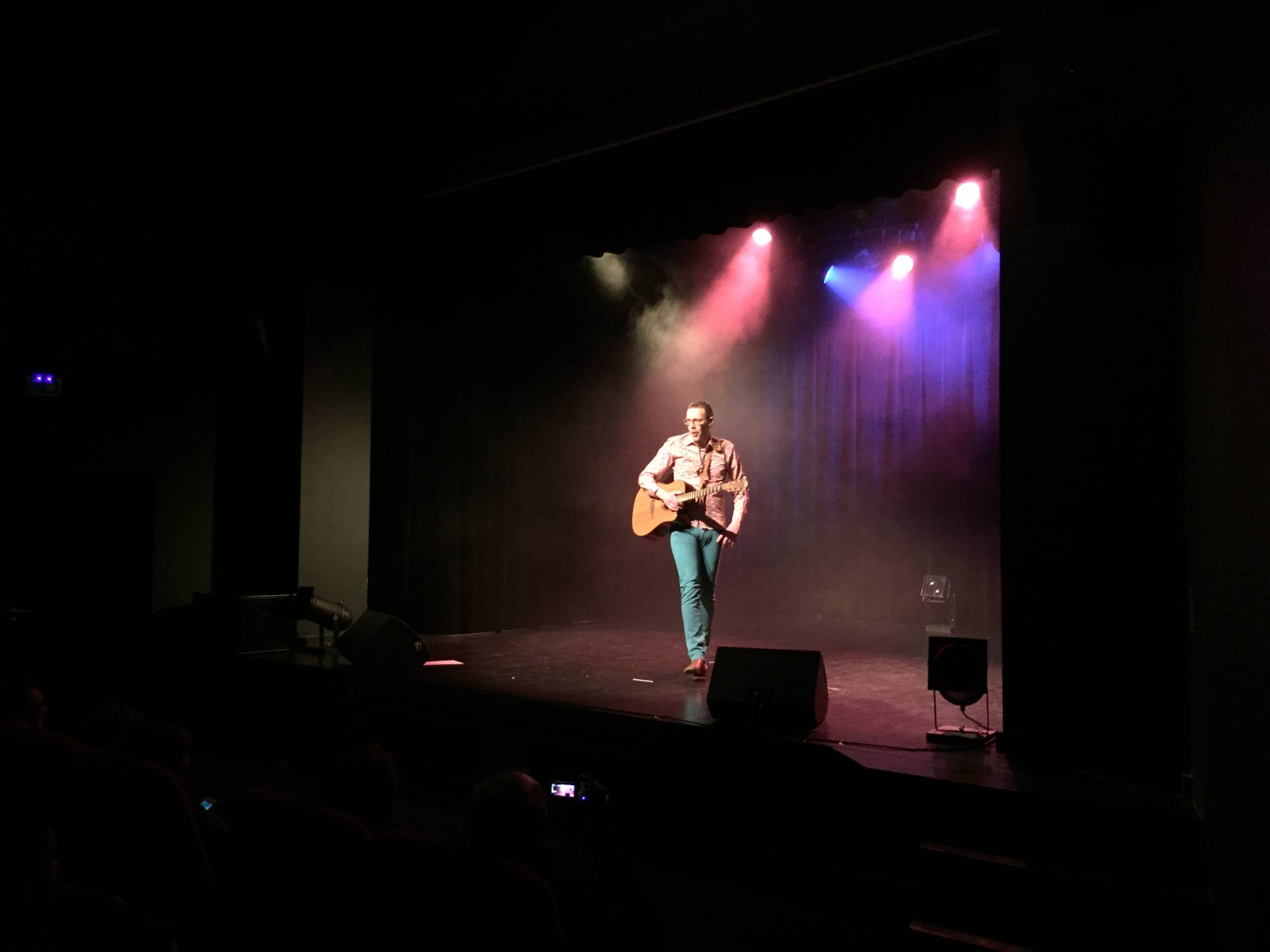 Création lumière au centre culturel d’Ecully pour l’artiste Cedric Talmon