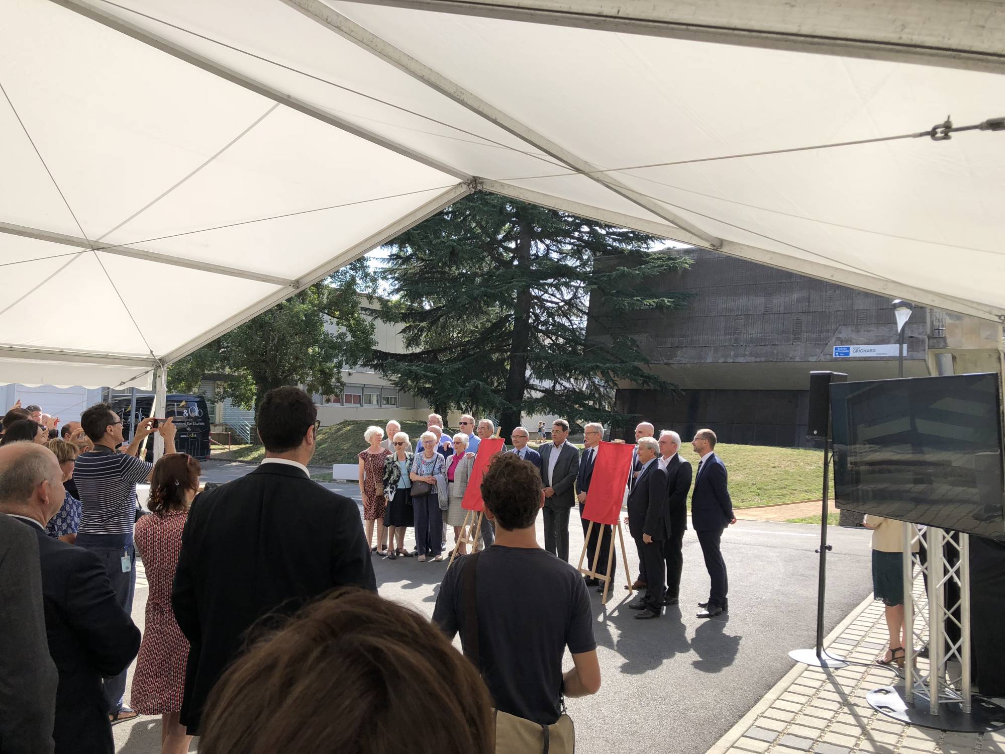 Prestataire technique pour location sonorisation et vidéo région Rhône-Alpes
