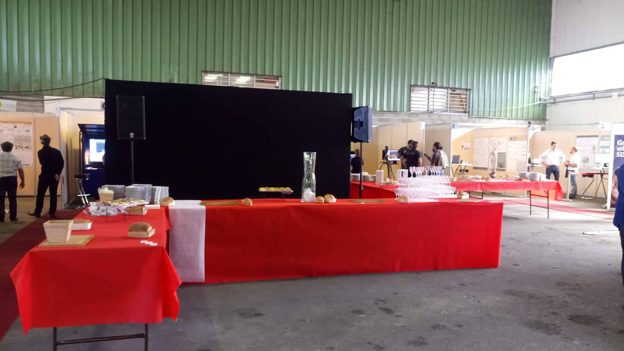 Distribution électrique et sonorisation pour l’événement de VINCI à Saint-Vulvas