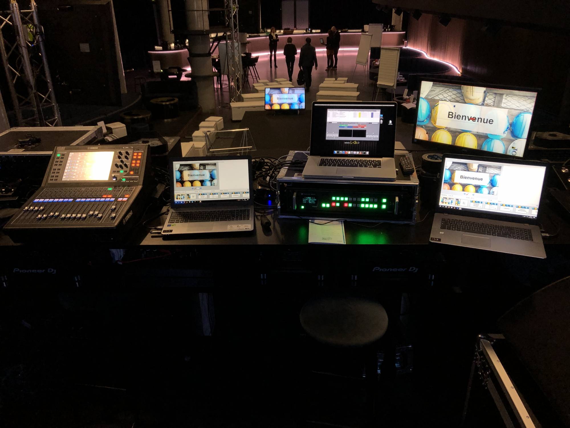 Régie son et vidéo pour événement professionnel à Lyon