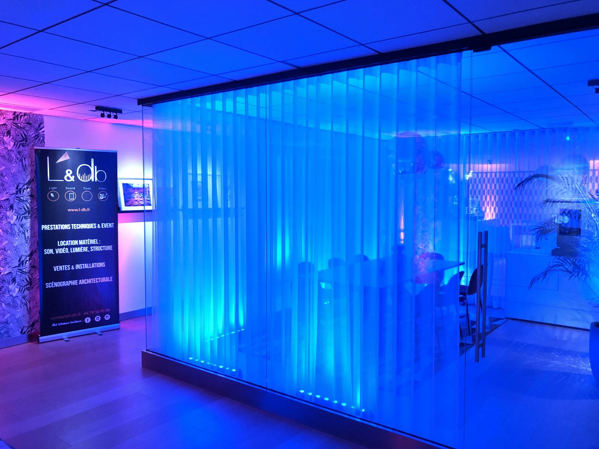 Location éclairage sur batterie pour soirée entreprise à Chaponost L&Db