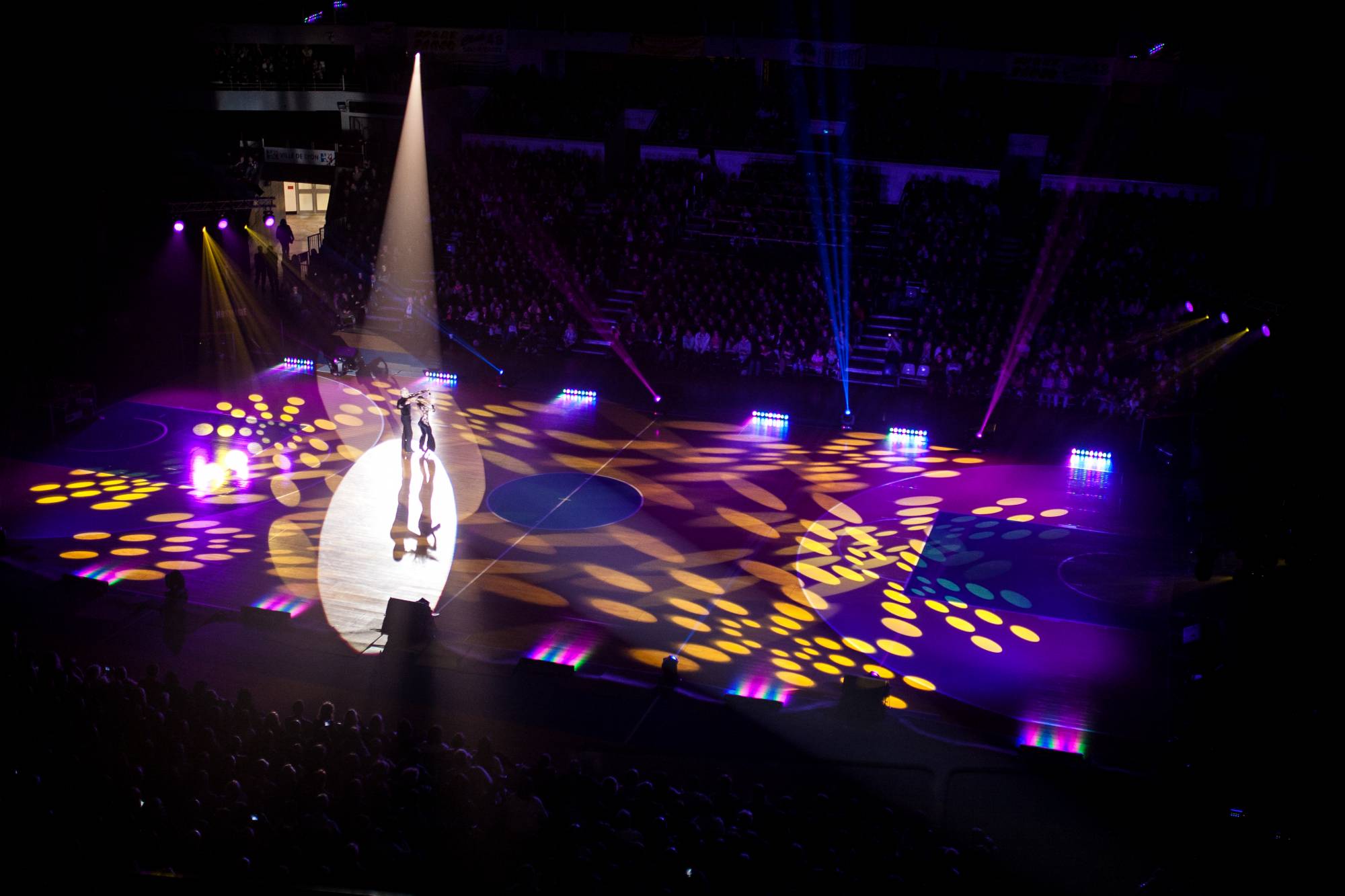 Régisseur lumière pour prestation au palais des sports de Lyon Gerland