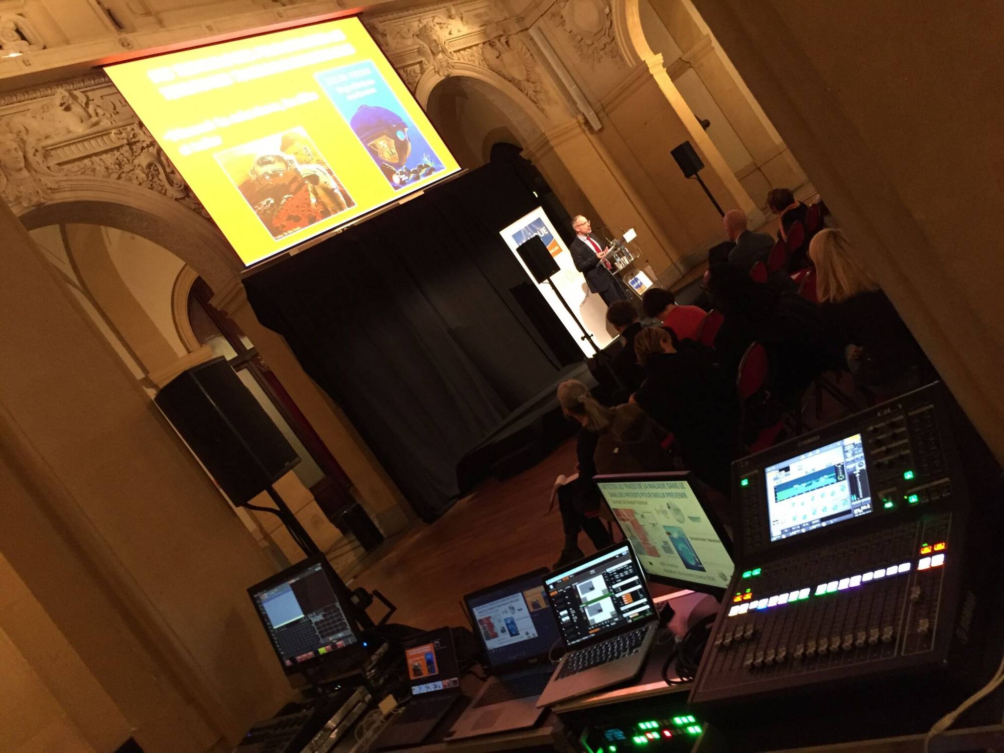 Son, lumière, vidéo pour événement à la CCI à Lyon