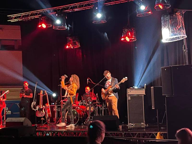 Prestataire technique événementiel pour un concert à l'intérieur à Valence (26)