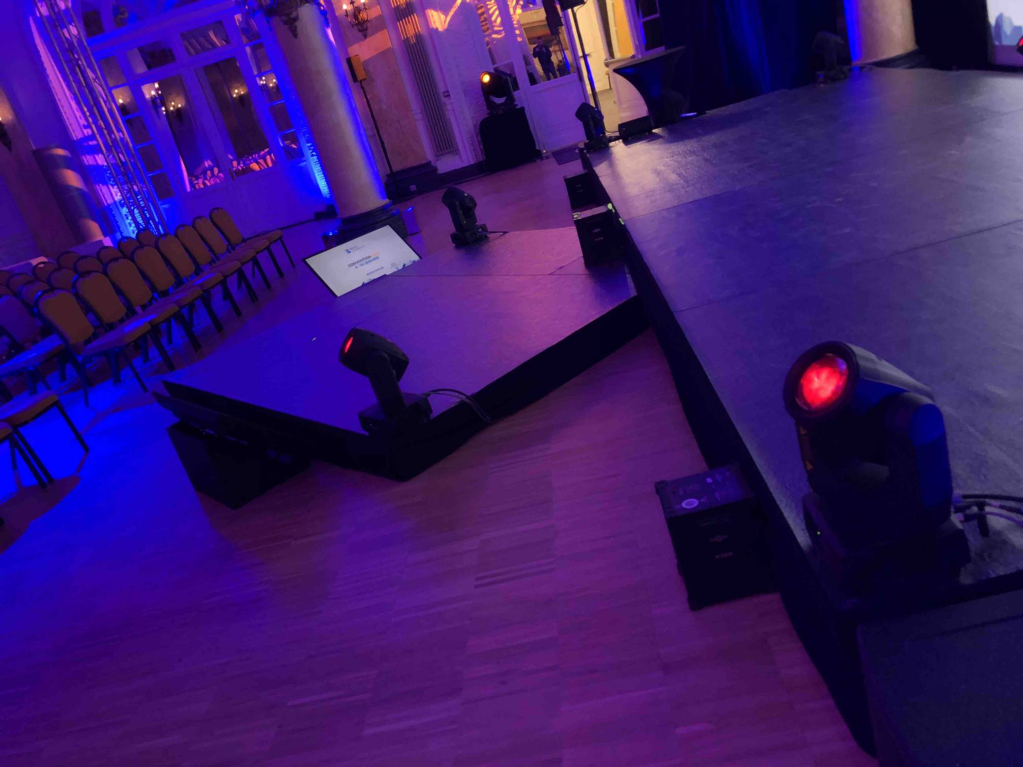 Installation scène convention professionnelle Bjorg Chamonix