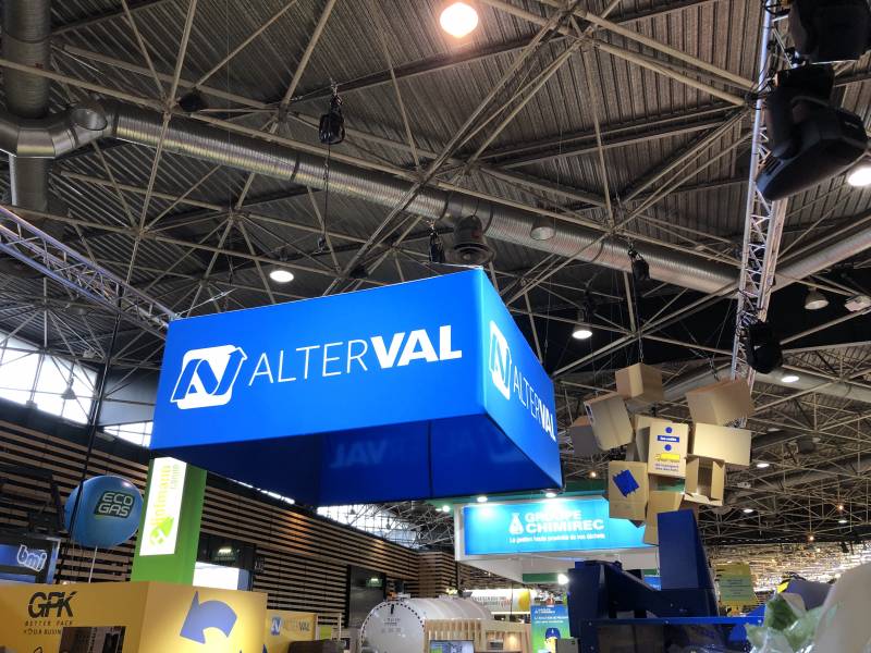 Location d'éclairage pour stand à Eurexpo Lyon
