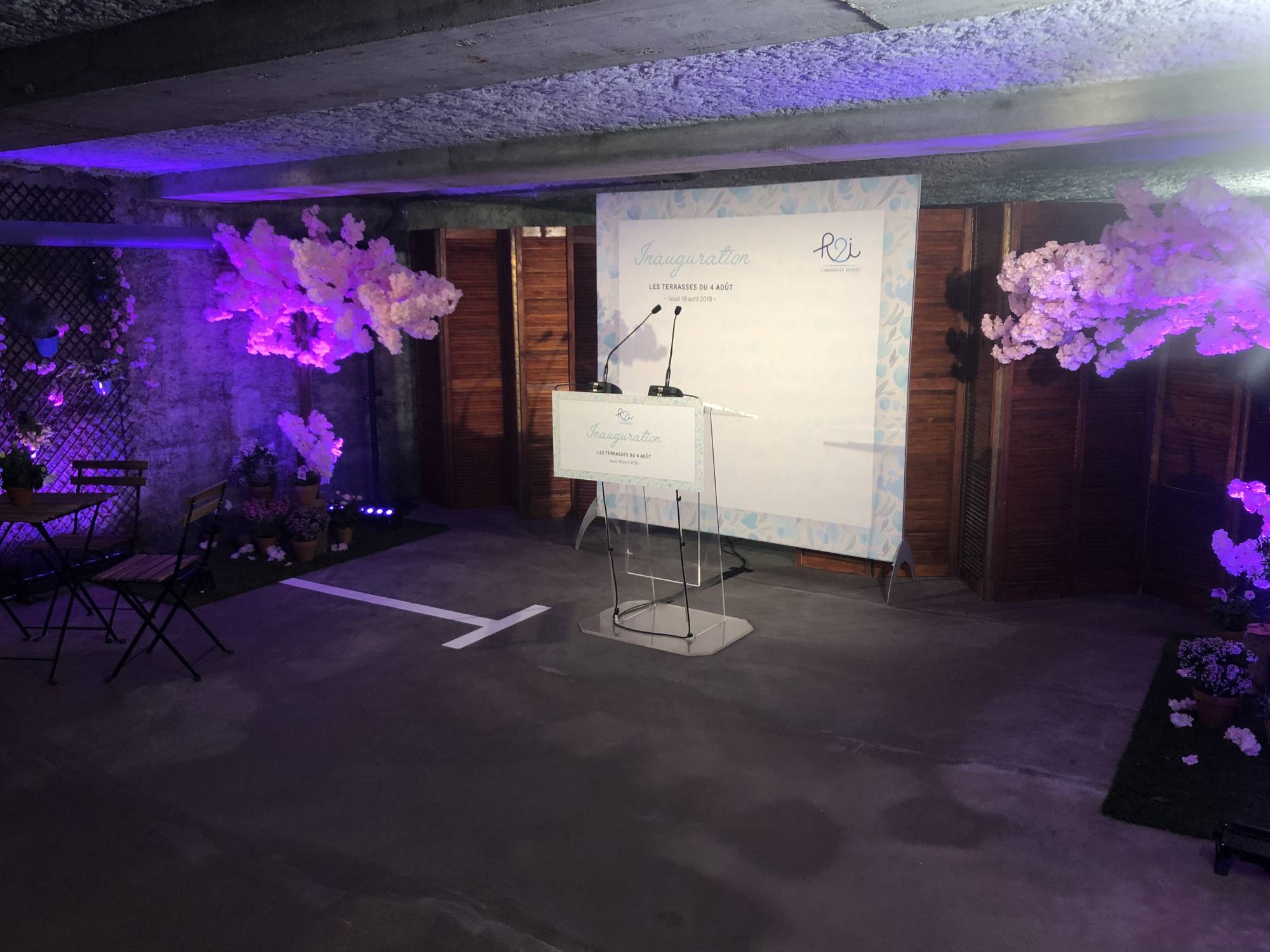 Inauguration nouveaux bâtiments à Villeurbanne, discours et mise en lumière pour les Terrasses du 4 Août