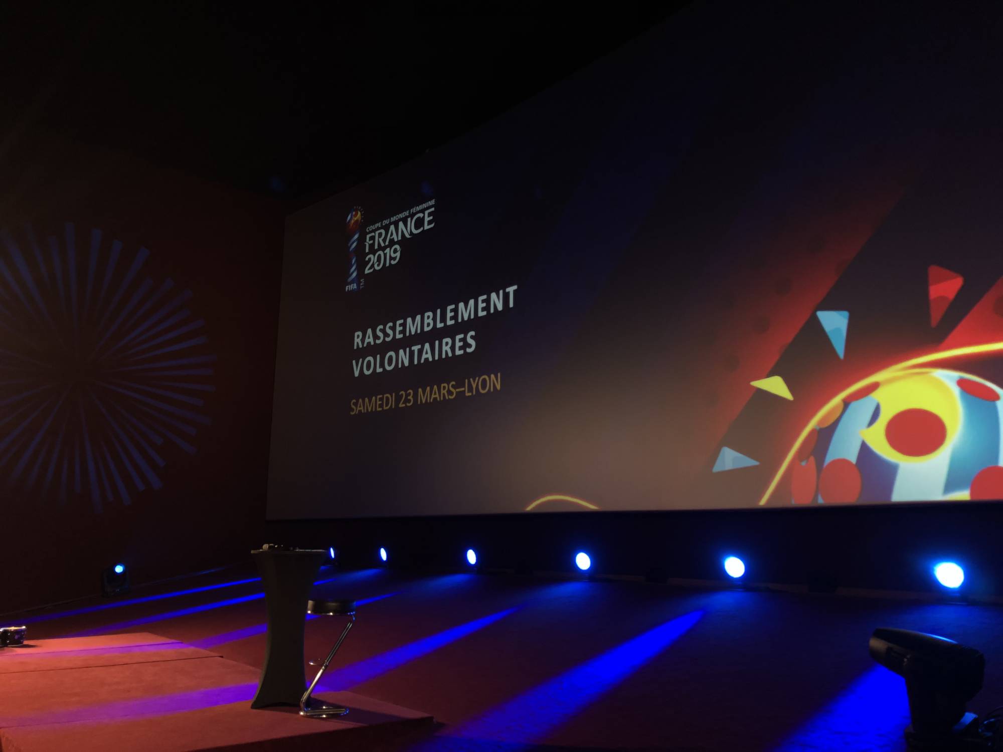 Location  lumière pour salle de cinéma à Lyon 9