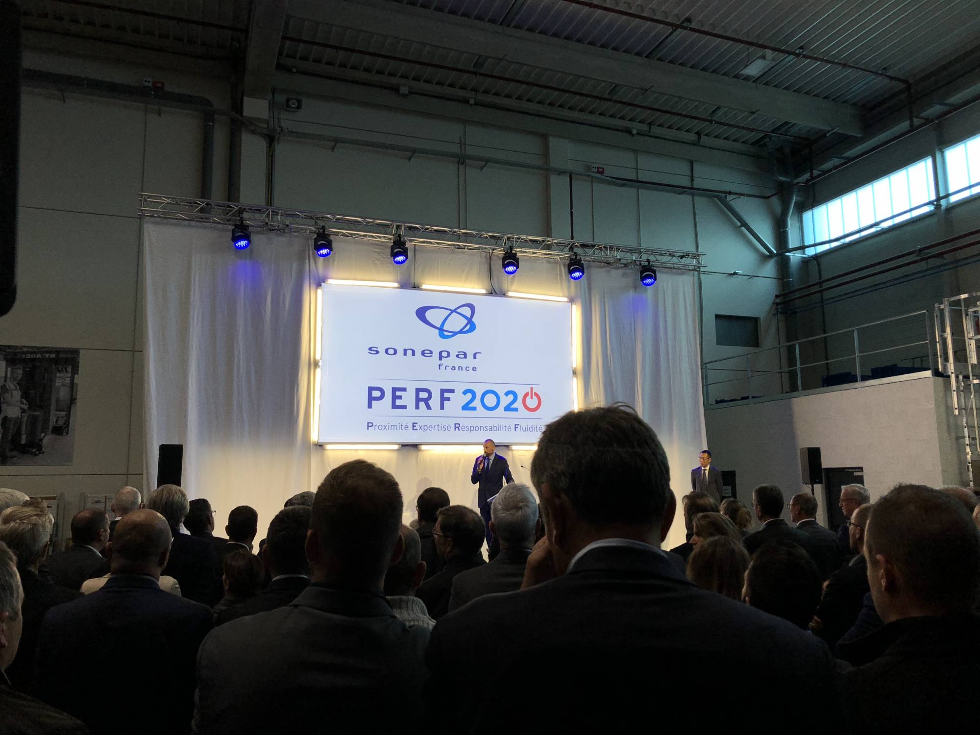 Prestation audiovisuelle : son, lumière, vidéo, structure pour l’inauguration de la plateforme SONEPAR