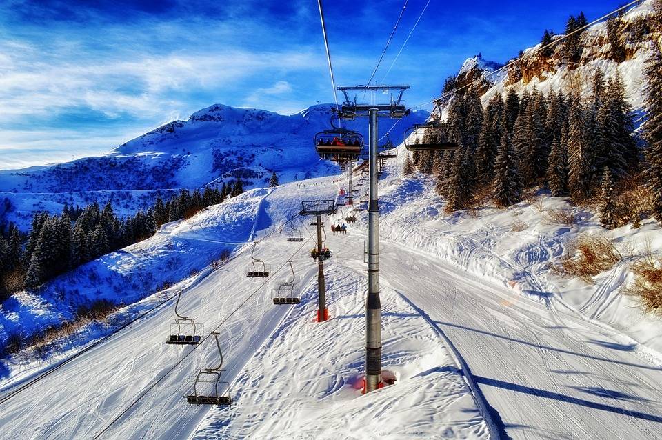 Location de matériel de sonorisation de lumière et de vidéos en station de ski