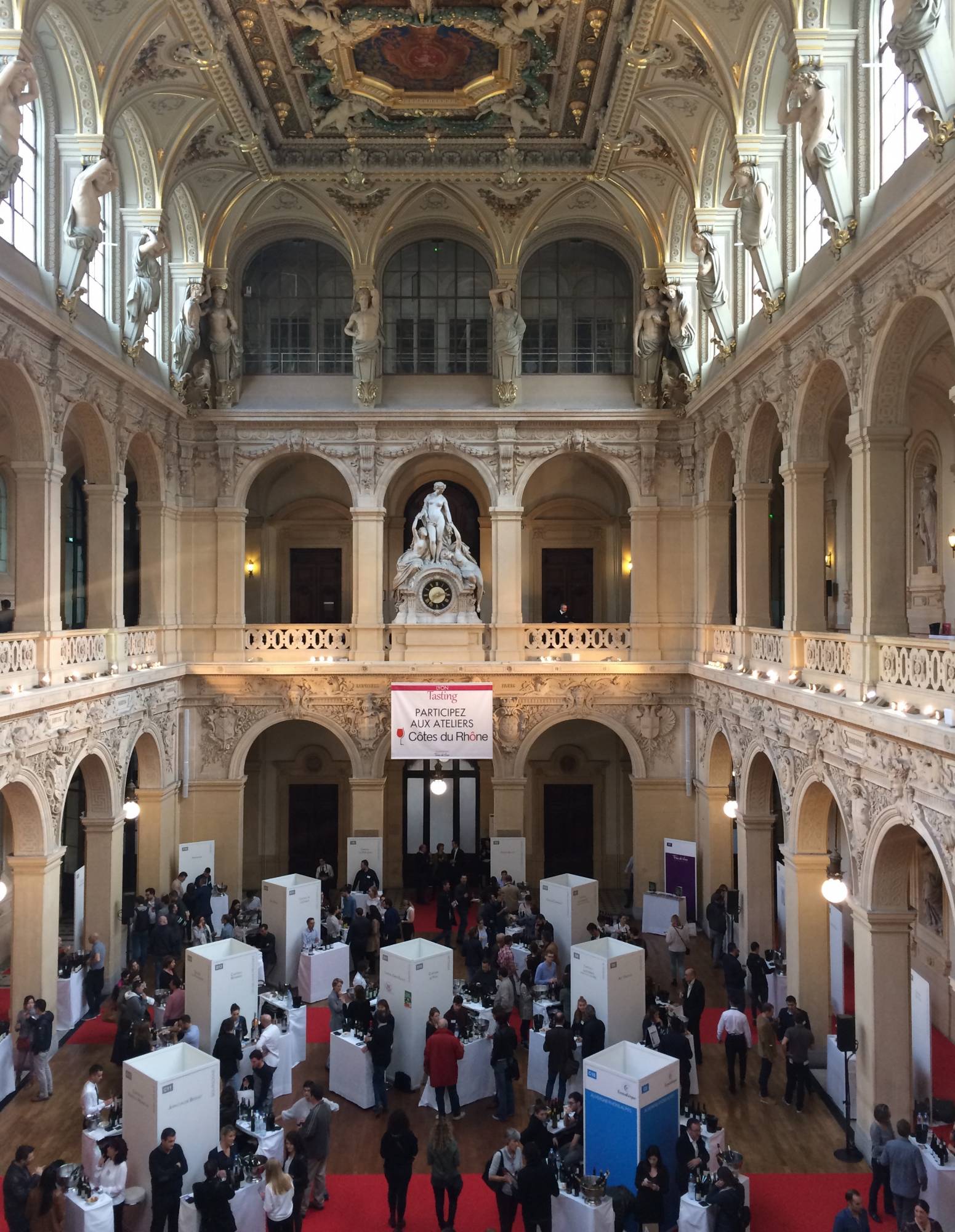 Location son et lumière pour salon à Lyon