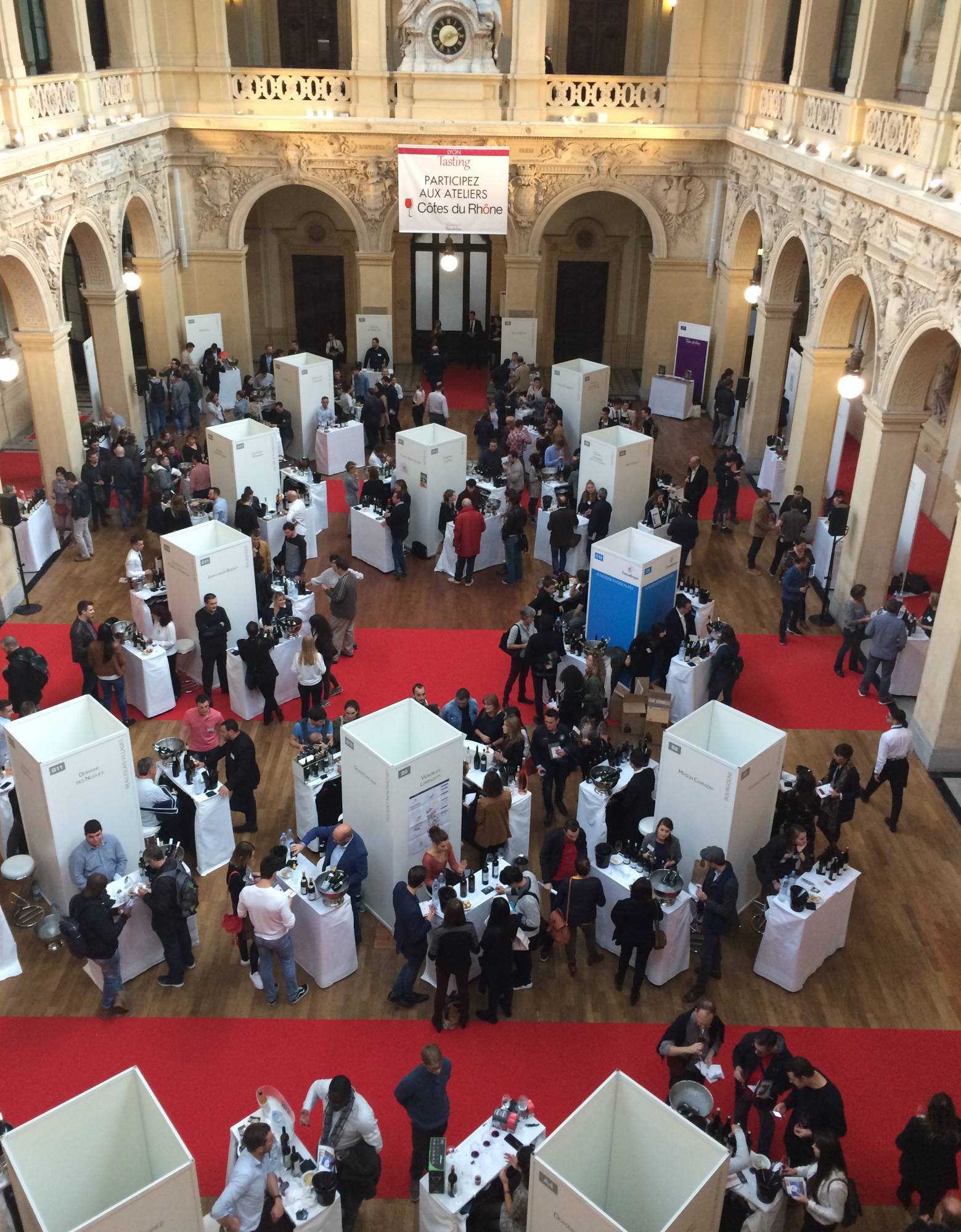 Prestataire technique pour le salon Lyon Tastinf au Palais de la Bourse de Lyon