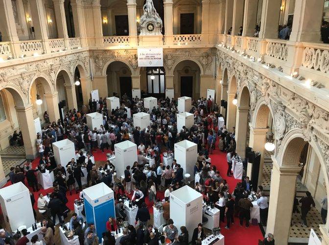 Lyon Tasting troisième édition, festival des grands vins par Terre de Vins au Palais de la Bourse de Lyon 2, sonorisation et mise en lumière