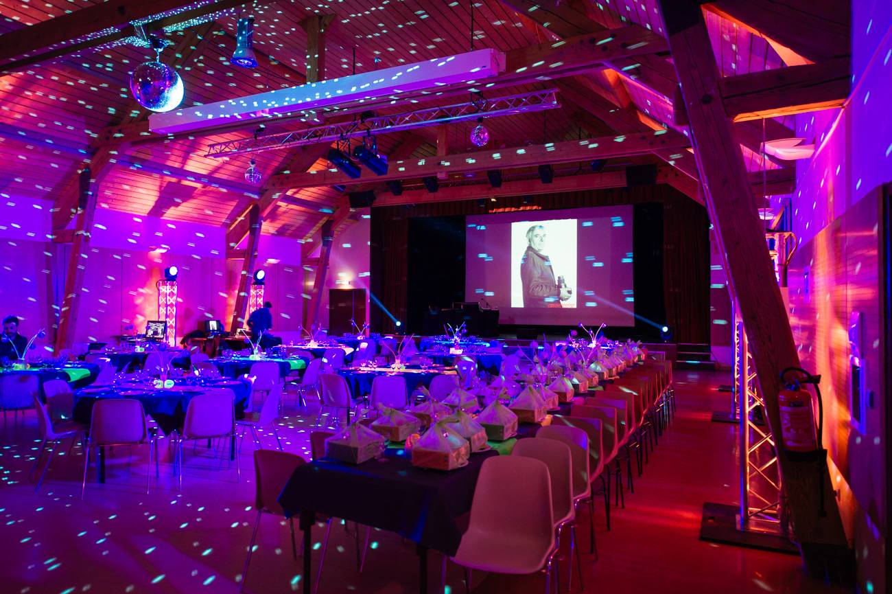 Eclairage d'ambiance pour dîner de gal Rhône Alpes