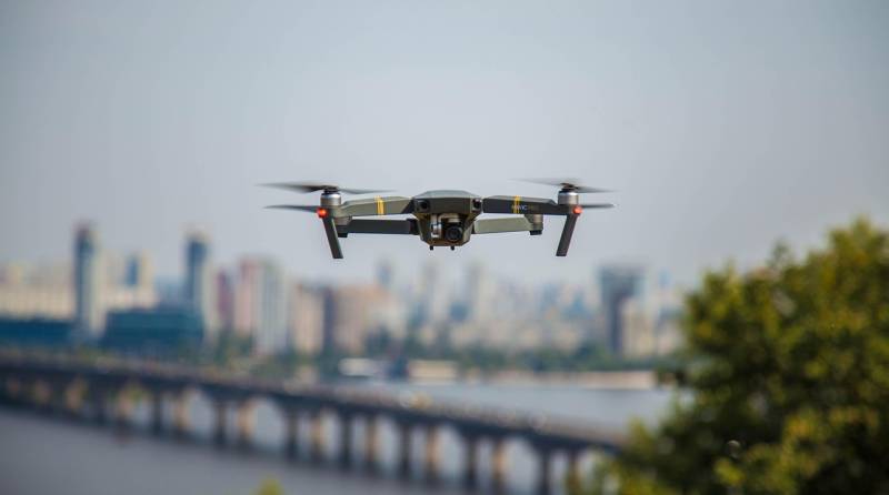 Streaming et rediffusion en direct avec caméra ou drone pour prise de vue aérienne à Lyon